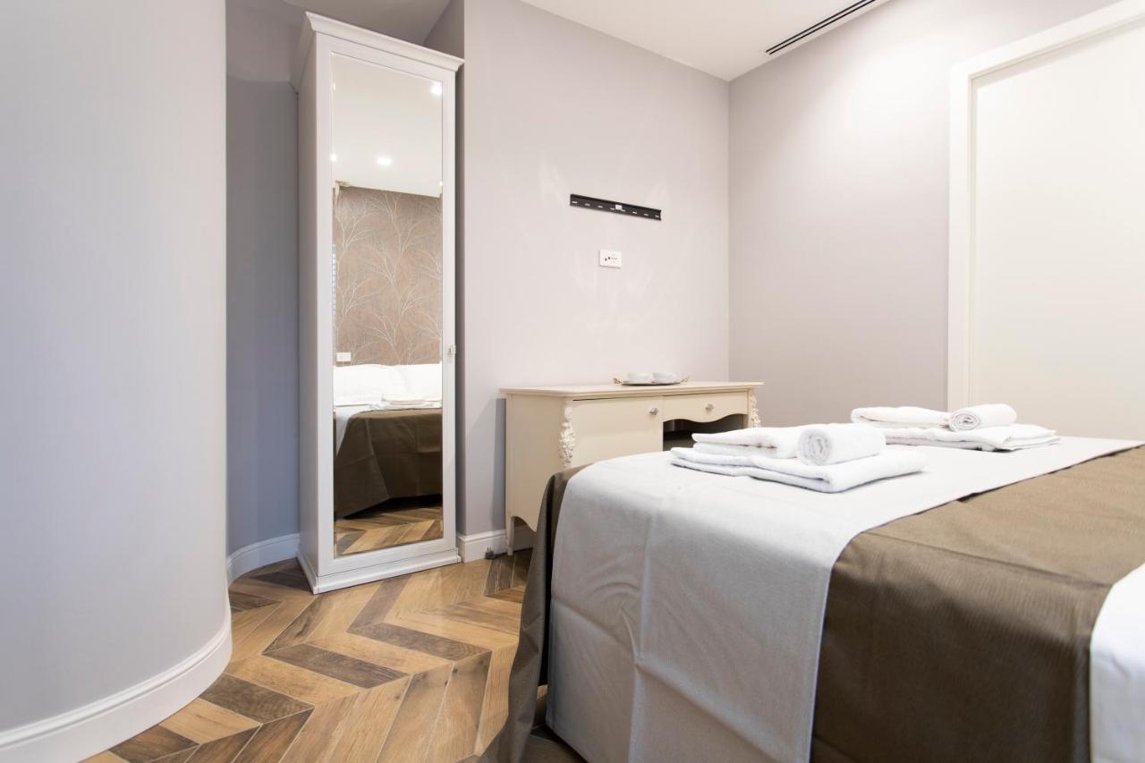 B&B Palazzo Fracassini Rome Bagian luar foto