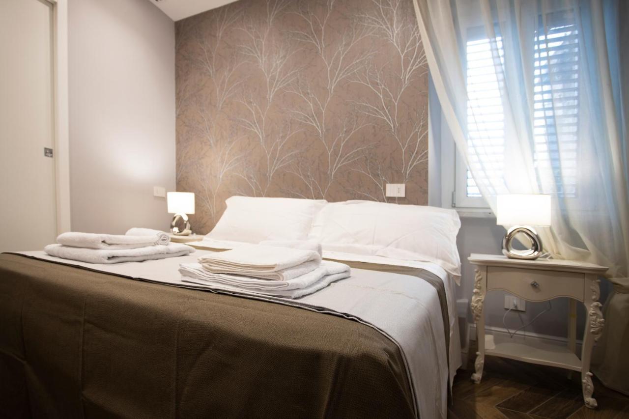 B&B Palazzo Fracassini Rome Bagian luar foto