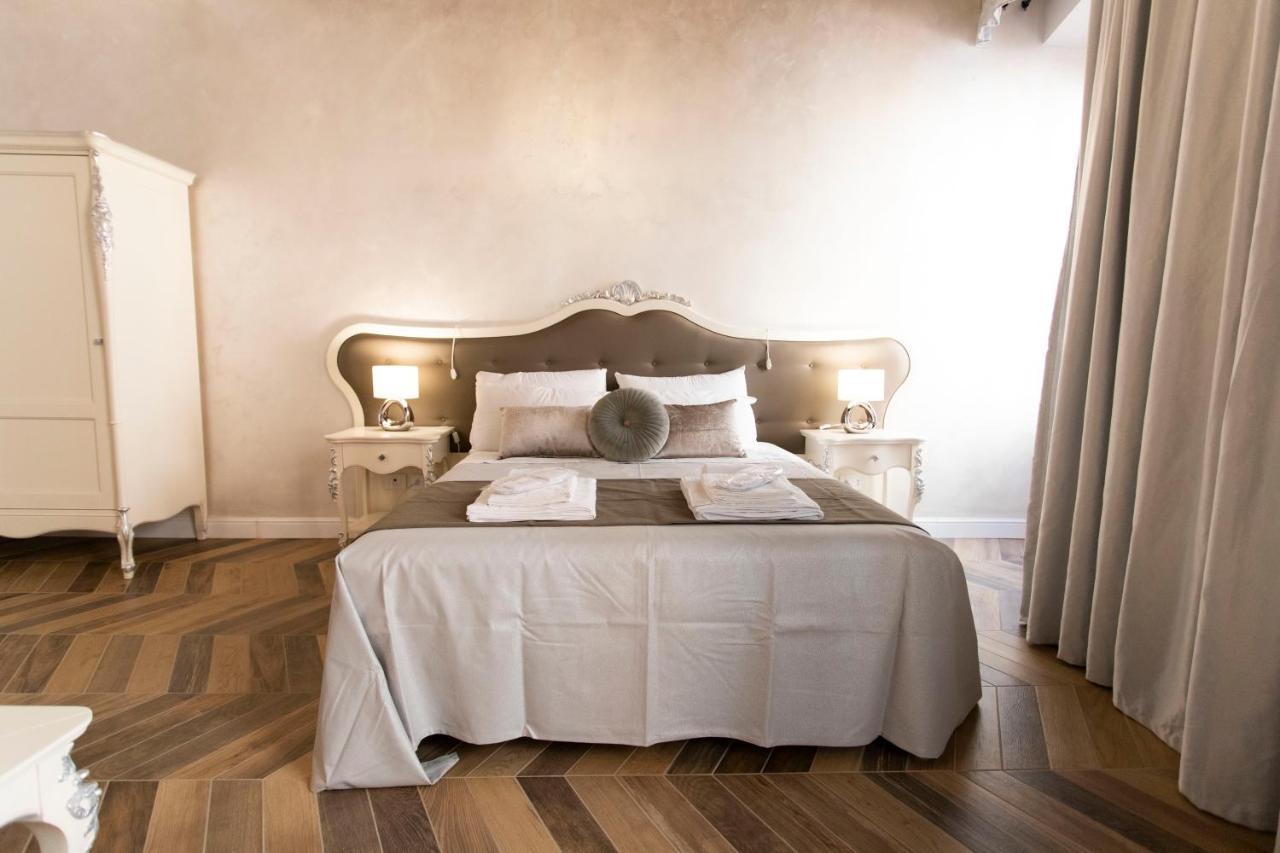 B&B Palazzo Fracassini Rome Bagian luar foto