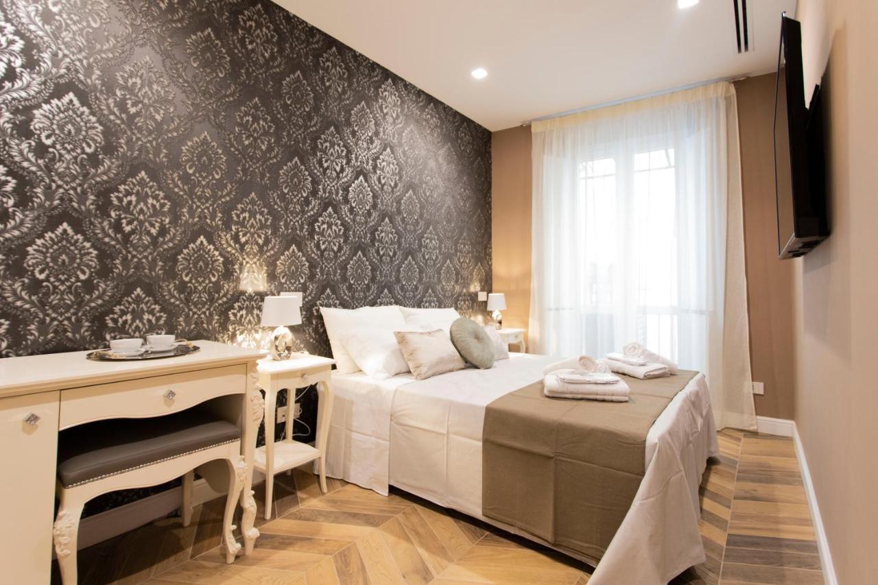 B&B Palazzo Fracassini Rome Bagian luar foto
