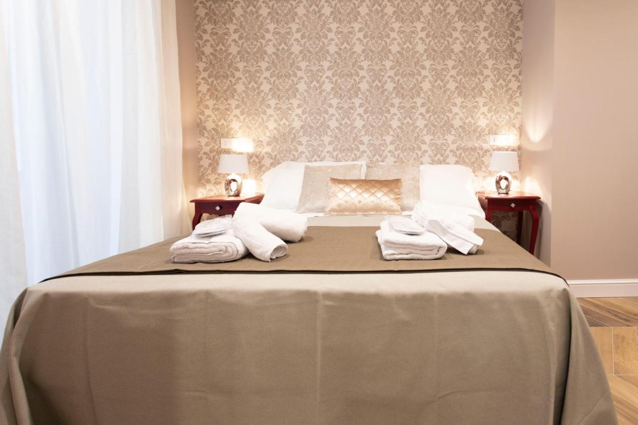 B&B Palazzo Fracassini Rome Bagian luar foto