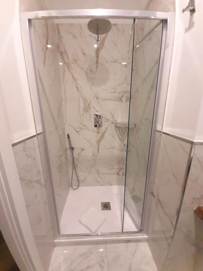 B&B Palazzo Fracassini Rome Bagian luar foto