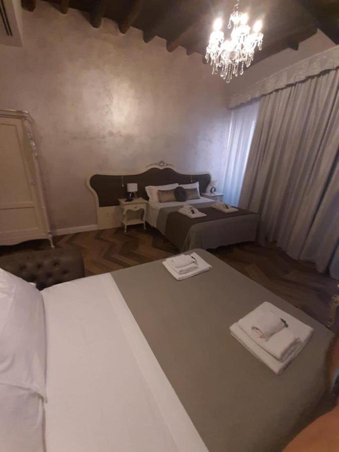 B&B Palazzo Fracassini Rome Bagian luar foto